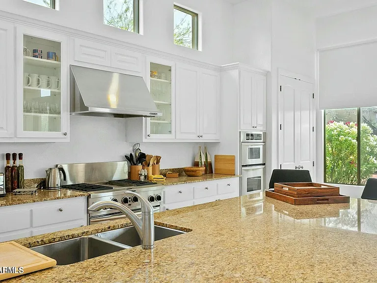 7439 E Camino Rayo De Luz — Photo 14