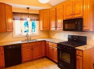 8044 Howard Ave, Munster, IN 46321