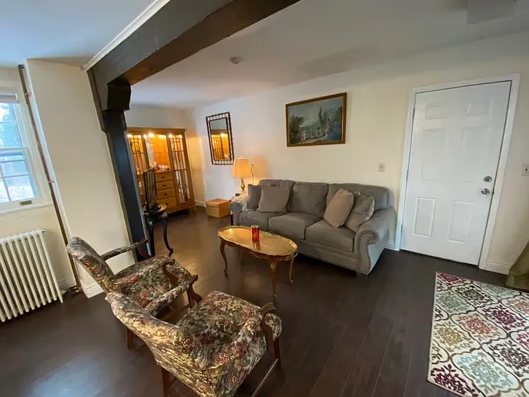 322 Albany Ave #1 — Photo 5