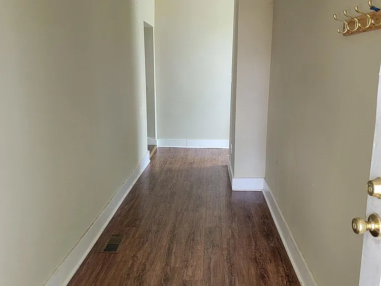 741 Harding St #A — Photo 4