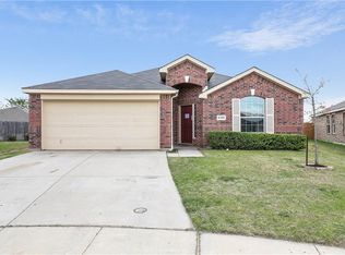 6309 Stone Lake Ct, Fort Worth, TX 76179