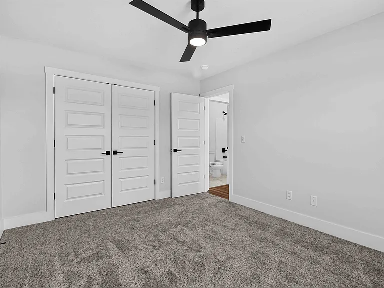 3000 SW Setting Sun Dr — Photo 13