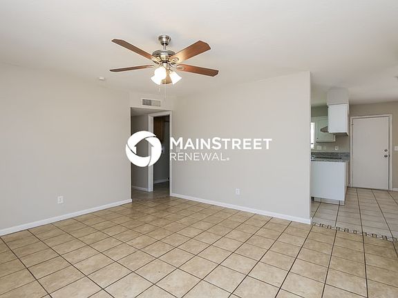 4th image of 4631 E Greenway St