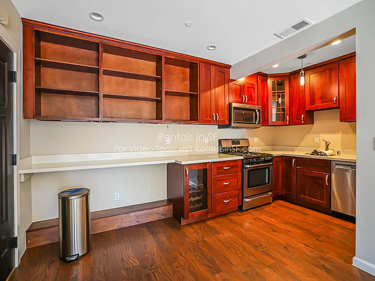 155 Eureka St #7 — Photo 2