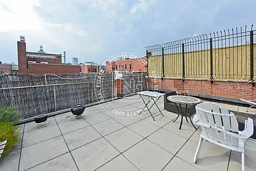 Rented by Nolita Group