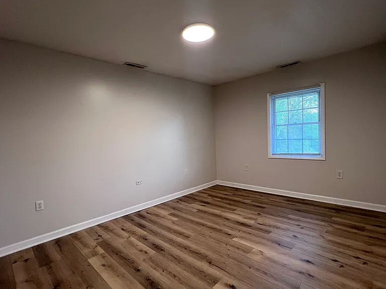 325 S Courtland Ave #4 — Photo 10