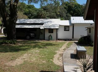 5320 Bogdonoff Dr, Seffner, FL 33584