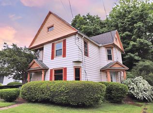 906 W Church St, Elmira, NY