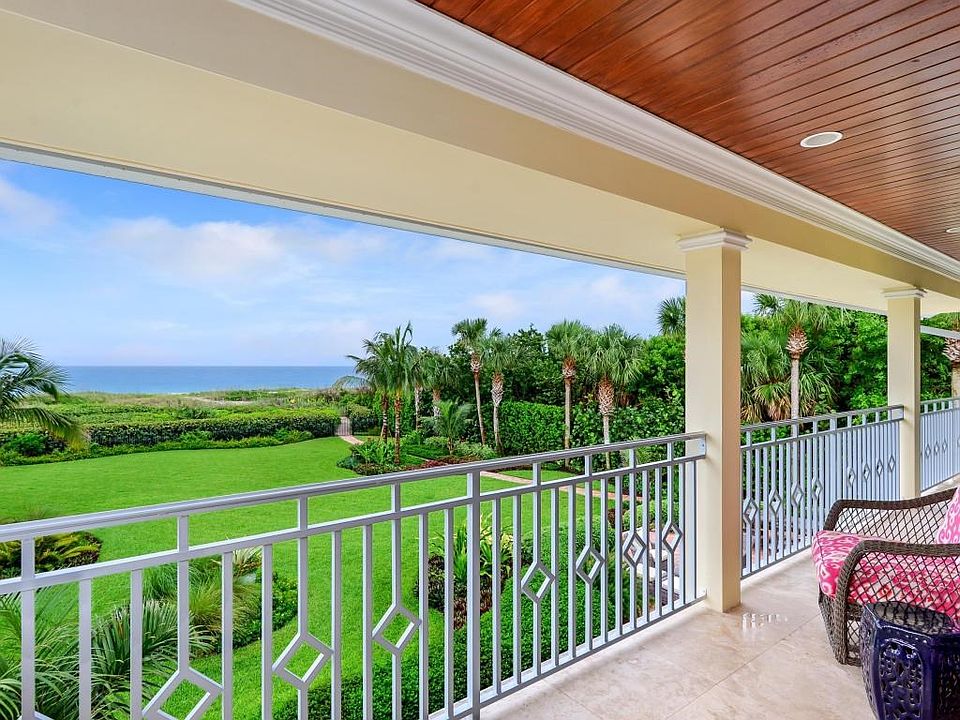 1 Balcony