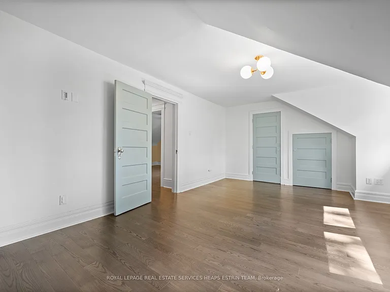 18 Castle Frank Cres #3 — Photo 11