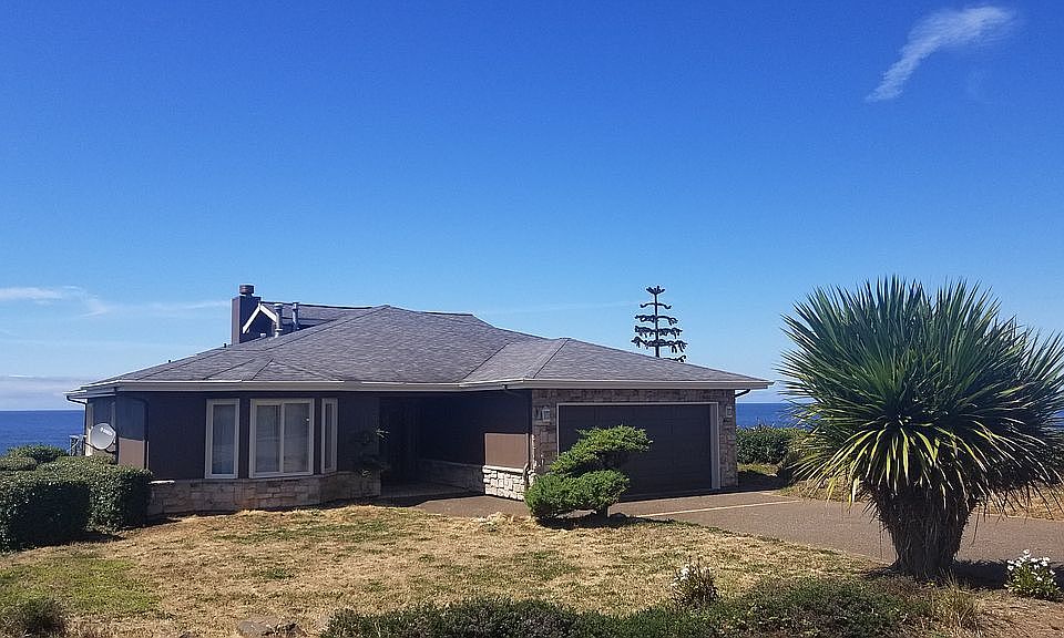 1st image of 140 Fishing Rock Dr