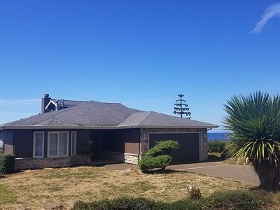 140 Fishing Rock Dr, Depoe Bay, OR, 97341