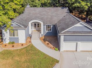 7042 Chelsea Day Ln, Fort Mill, SC 29708