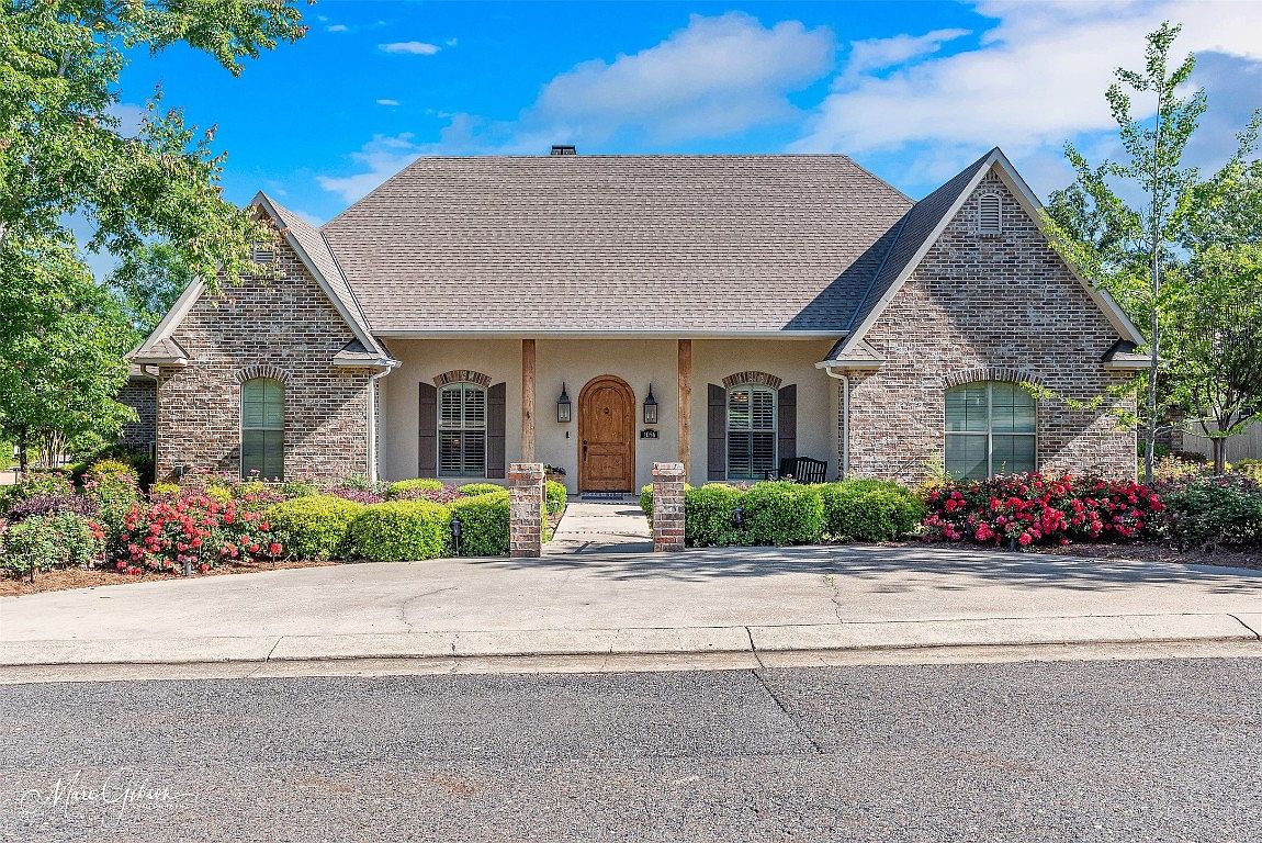 1056 Saint Francis Way, Shreveport, LA 71106 MLS 20324352 Zillow