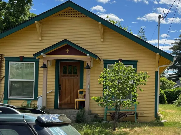 323 Laurel St, Medford, OR 97501