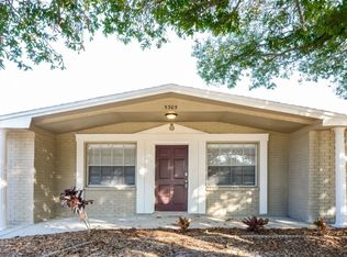 5305 Reef Dr, New Port Richey, FL 34652