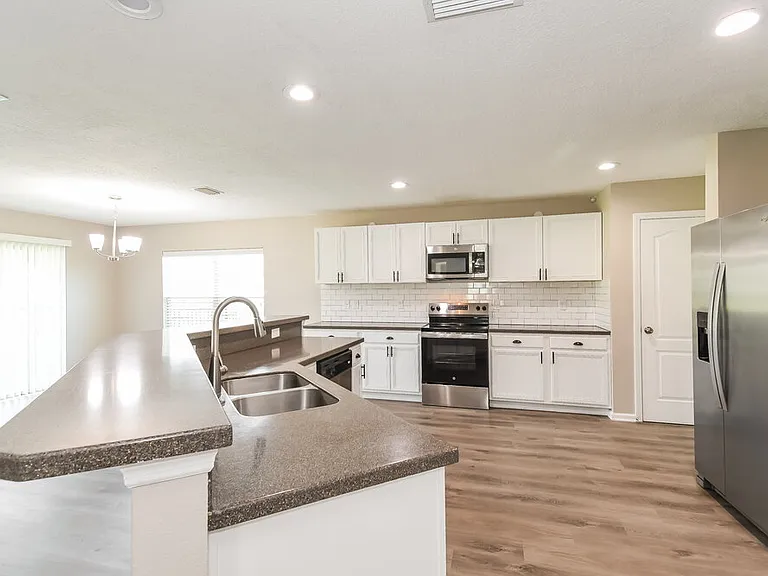 75047 Brookwood Dr — Photo 9