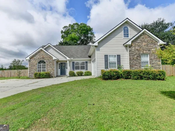 3573 Plantation Pl, Loganville, GA 30052