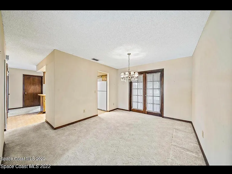 755 Verbenia Dr — Photo 9