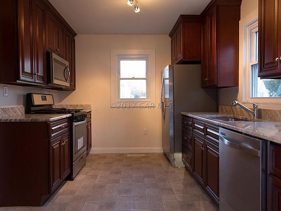 4th image of 109 Williams Ave