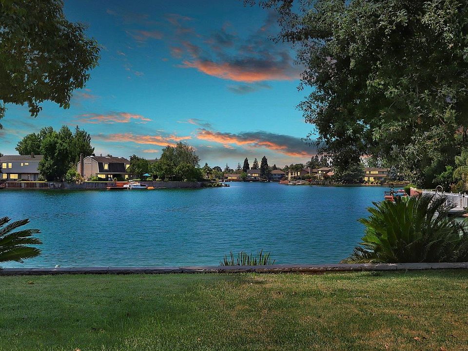 1st image of 2176 Canyon Creek Dr