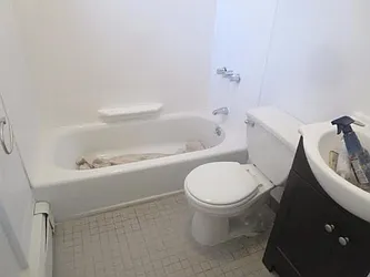 Rented by Sido New York LLC