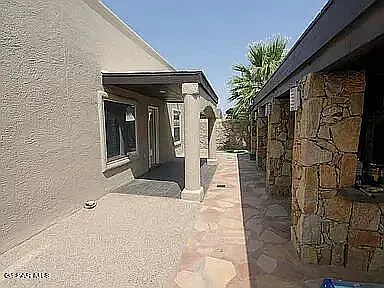 3 bed, 1891 sqft, $2,050 — Photo 2