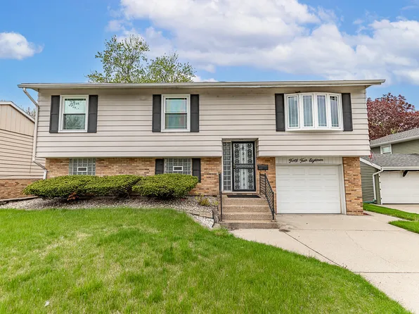 4418 Arbutus Ln, East Chicago, IN 46312