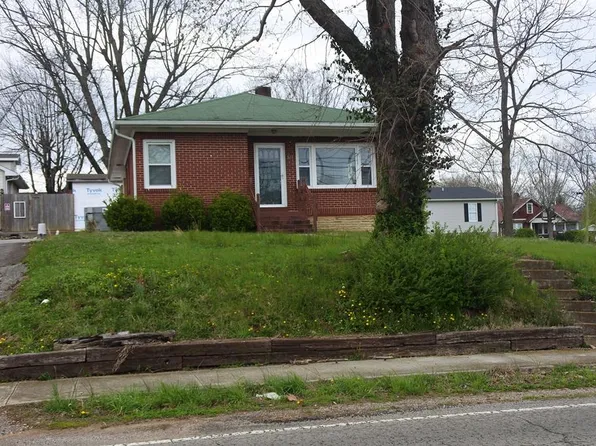 513 N Church St, Livingston, TN 38570