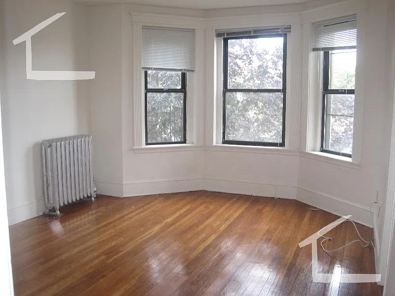 Studio, 1.0 bath, $1,950 — Photo 2