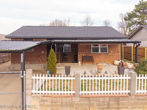 1317 Flat Rock Dr, Van Buren, AR 72956