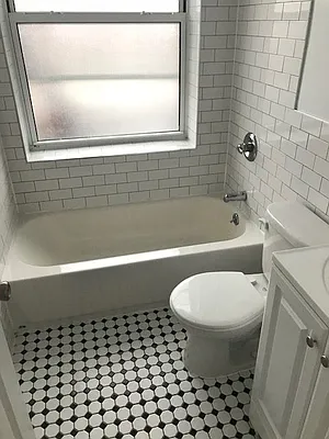 Rented by Alexander Bilu, LREB | media 41