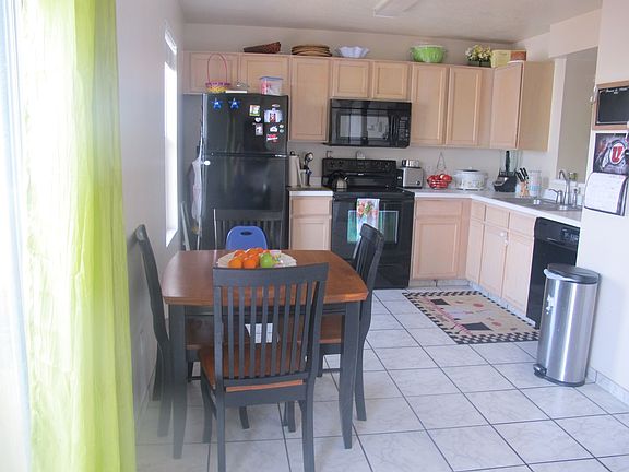 4th image of 2786 S Fair Isle Ln