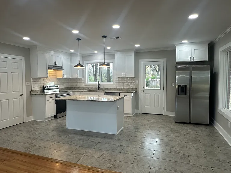 307 McKie St — Photo 3