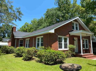 808 11th Ave, Conway, SC 29526