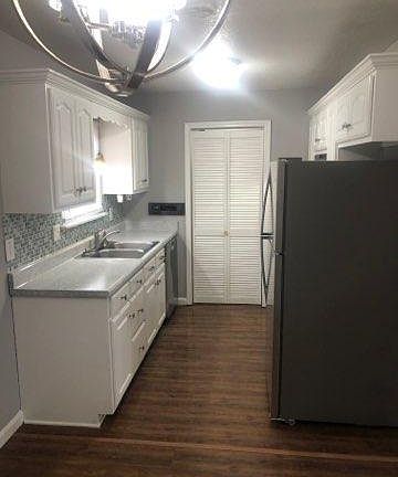 3rd image of 567 Anita Dr