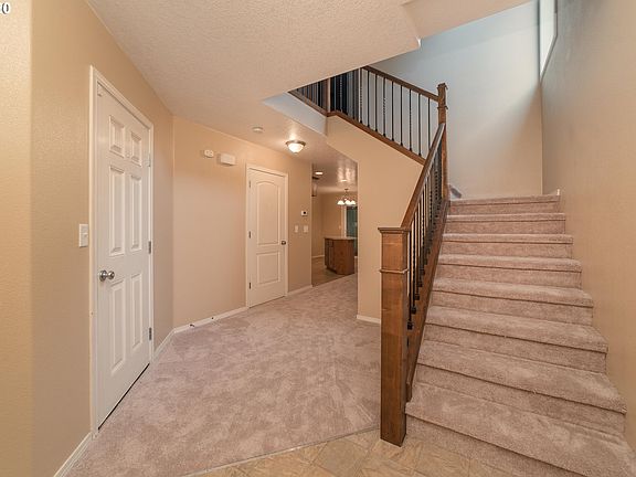 3rd image of 5819 NE 75th Ave