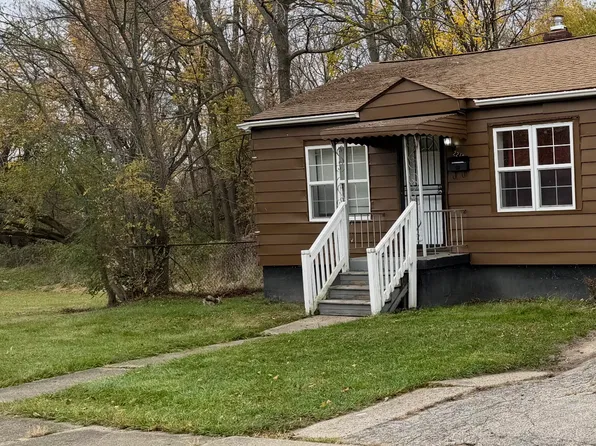 2210 Blades Ave, Flint, MI 48503