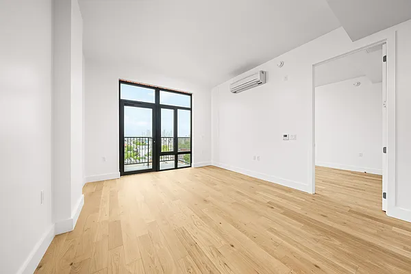 Rented by Nooklyn NYC LLC | media 9