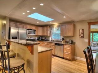 1 Dominic Dr, Salem, NH 03079