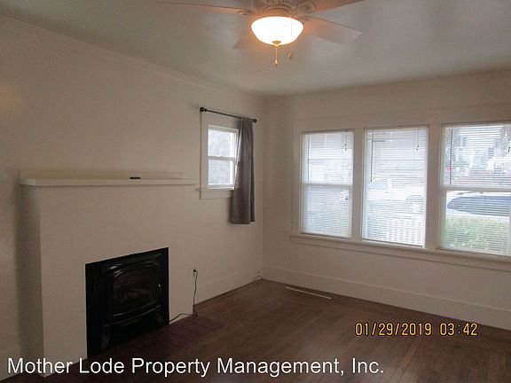 5th image of 161 Lyons St APT A