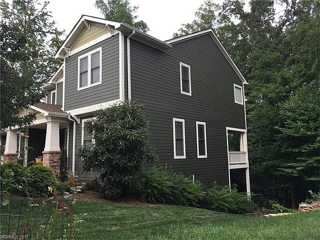 2nd image of 32 Kingsmill Ct