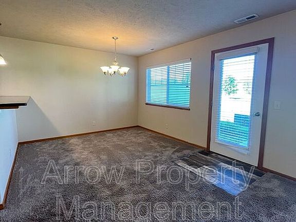 4th image of 6241 Windhaven Dr