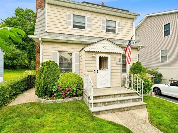 41 Corbalis Place, Yonkers, NY 10703