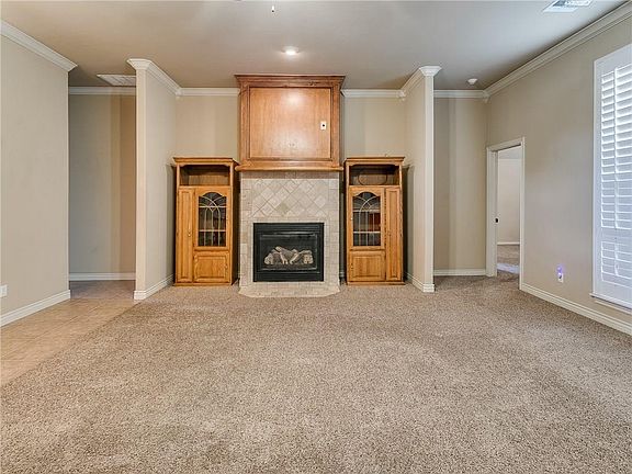 5th image of 3109 Red Rock Dr