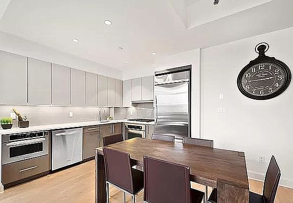 4th image of 2300 Frederick Douglass Blvd #11A