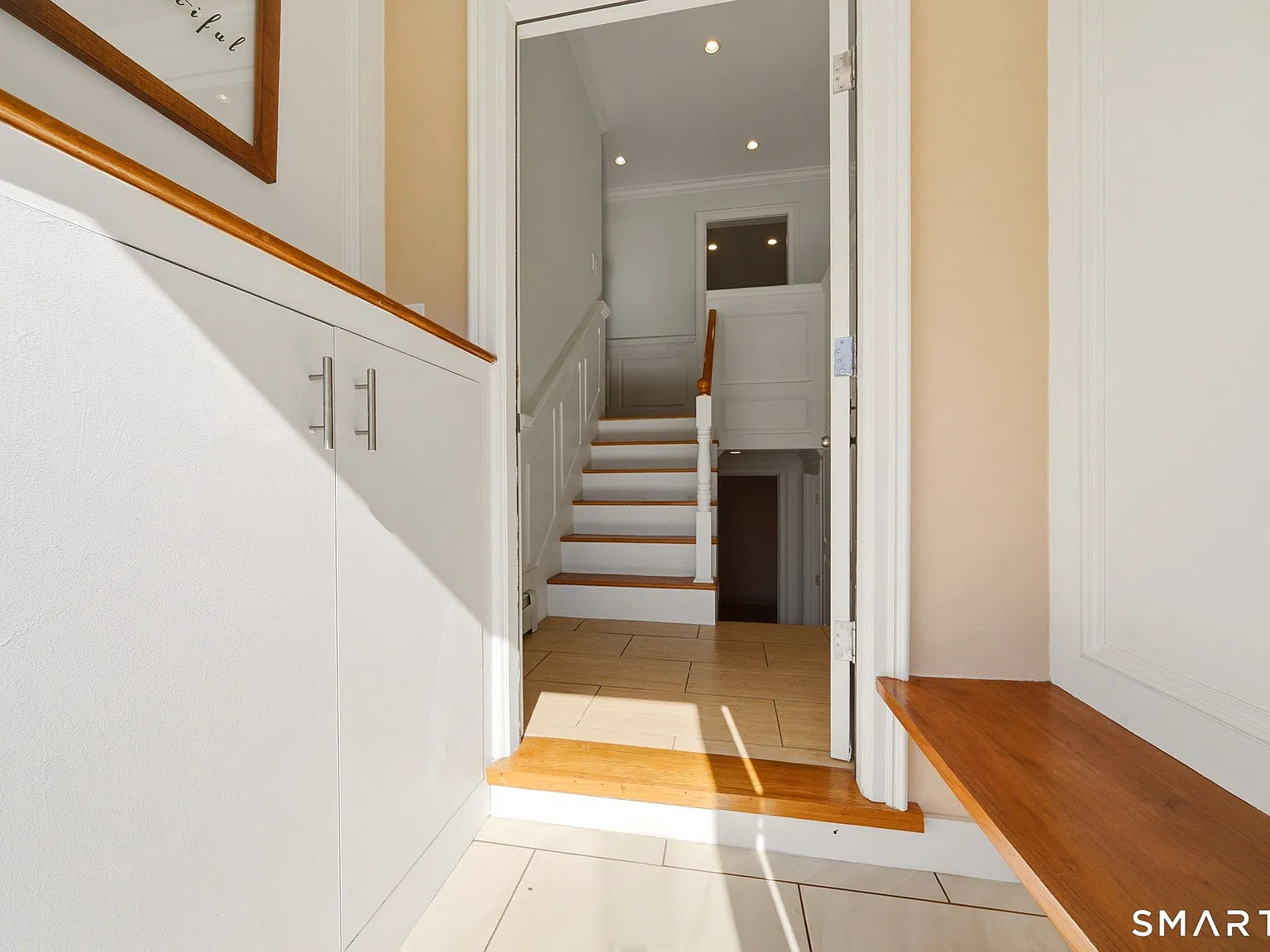 3 bed, 2.0 bath, 1748 sqft, $4,700 — Photo 3