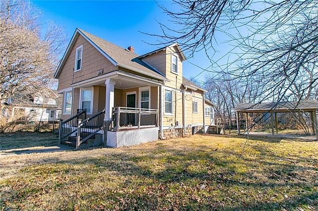 407 N Charles St Warrensburg Mo 64093 Zillow