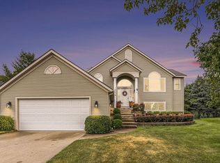 1527 Wiersma Dr, Zeeland, MI 49464
