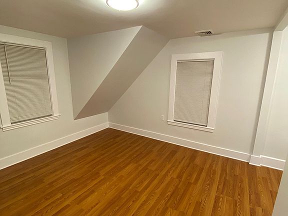 2nd image of 24 Moore St #3